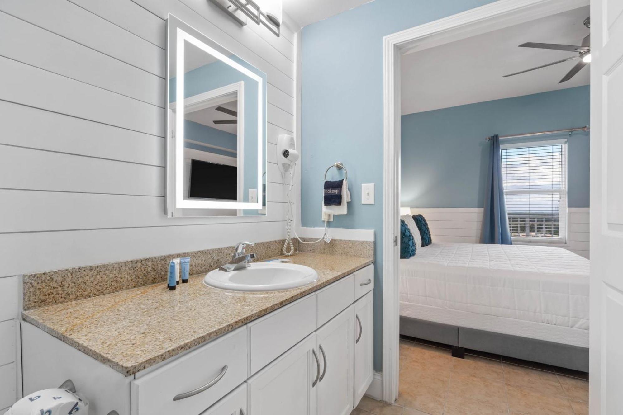 1113 Ltw Panama City Beach